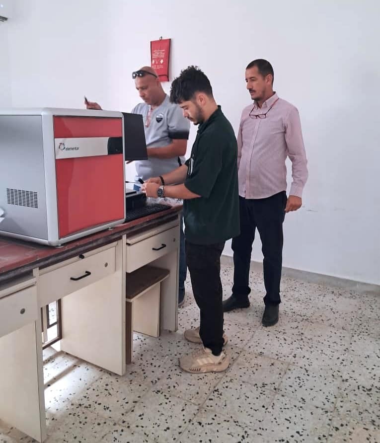 The technical team from the Ministry of Higher Education continues installing lab equipment for medical and applied faculties at Sabratha University.